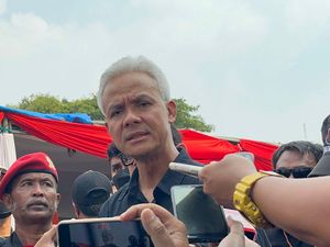 Ganjar Anggap Temuan PPATK Peringatan: Transaksi Harus Transparan-Legal