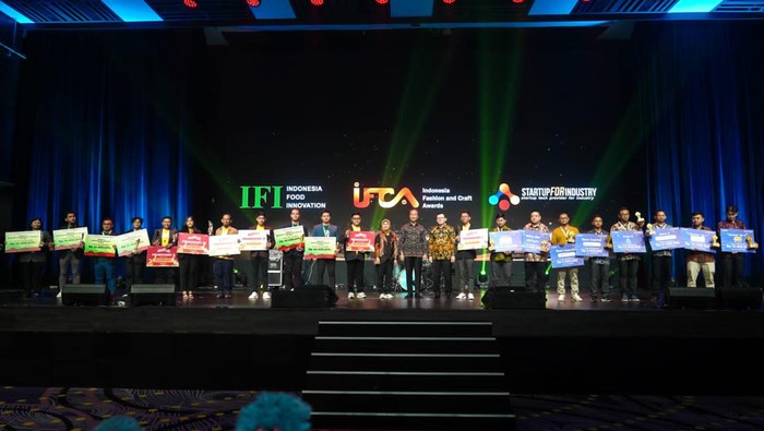 Kemenperin memberikan apresiasi atas peran industri kecil dan menengah (IKM) yang turut mendukung pertumbuhan ekonomi nasional. Apresiasi lewat Gebyar IKMA 2023.