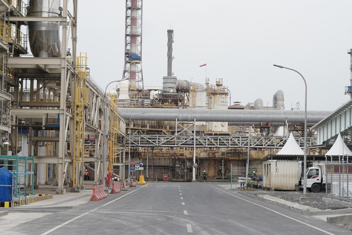 Jokowi Resmikan PT Smelting