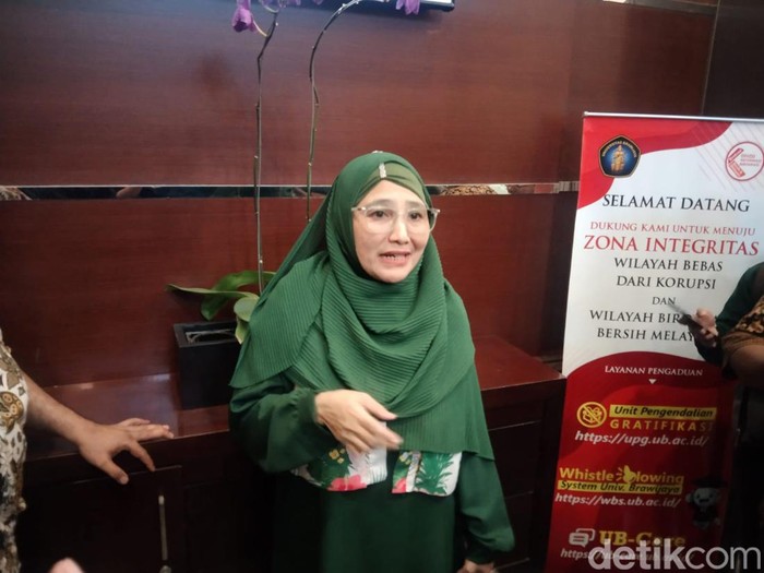 Kepala Divisi Informasi dan Kehumasan UB Zulfaidah Penata Gama