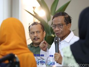 Jokowi Bahas Keluhan Pupuk Saat Kunker di Jateng, Mahfud Bilang Begini