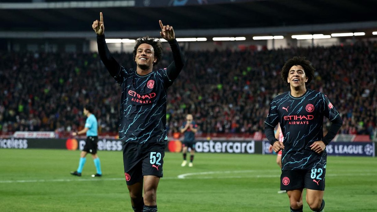 Pemain muda Manchester City mendapat pujian dari Pep Guardiola. (Foto: REUTERS/MARKO DJURICA)