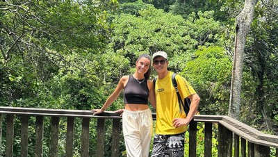 Potret Liburan Romantis Marc Marquez di Bali, Bucin Abis!