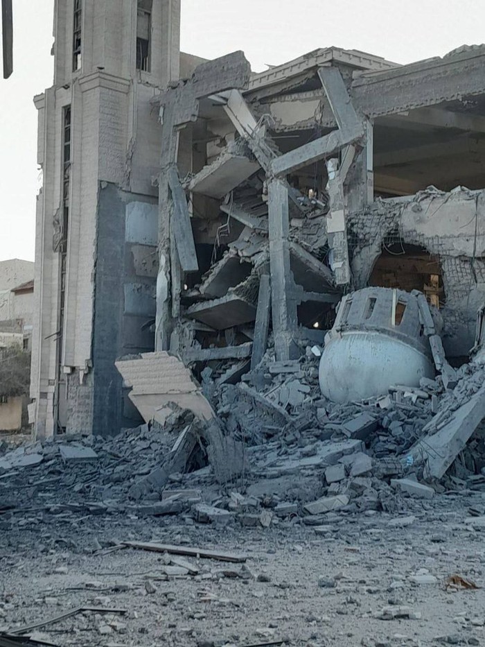 Masjid Istiqlal Indonesia di Gaza Hancur