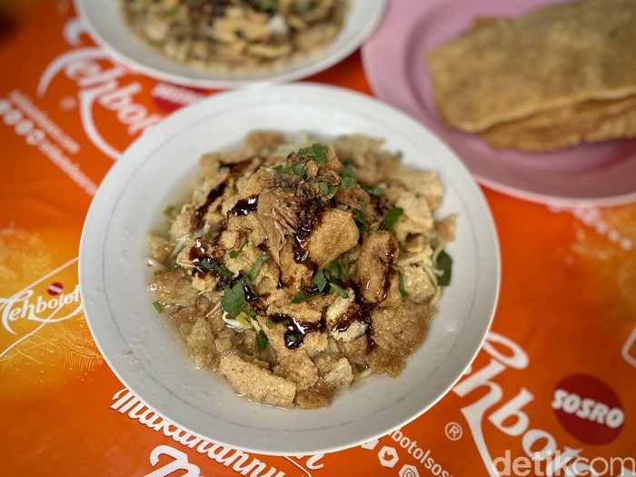 Mie Kopyok Pak Dhuwur