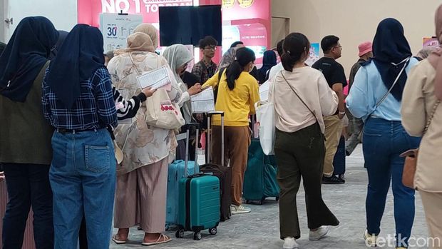 Militan Jastip Kosmetik Ramaikan Jakarta X Beauty, Omzet Bisa Rp 40 Juta Sehari