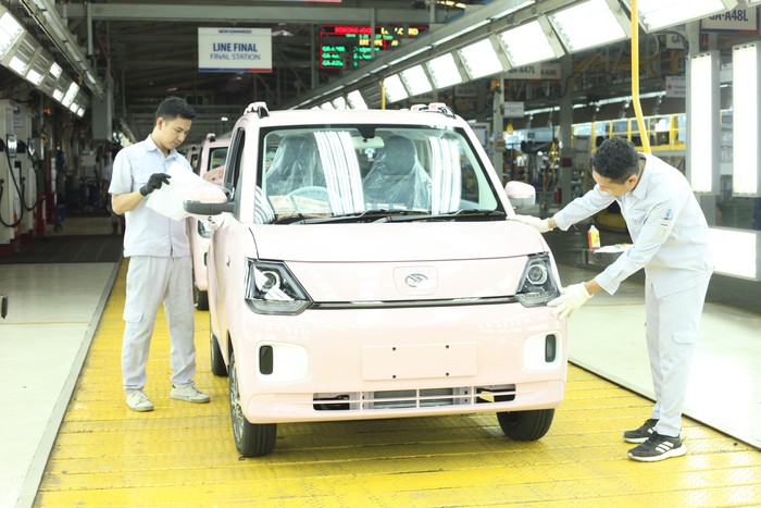 Mobil listrik Seres E1