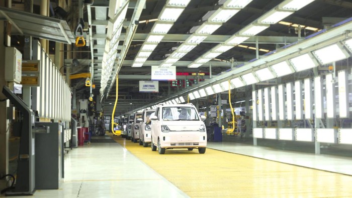 Mobil listrik Seres E1