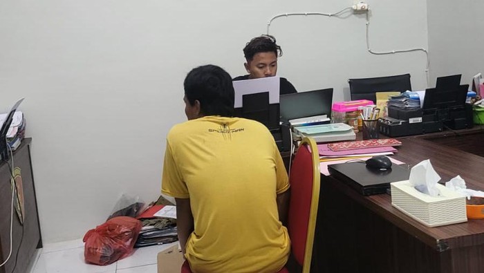 MS, muncikari di Sampang diringkus yang kerap jajakan PSK di kos-kosan