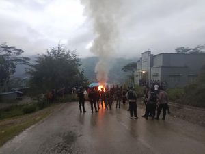 Satu Polisi Kena Panah Imbas Ricuh Pencairan Dana Desa di Tolikara