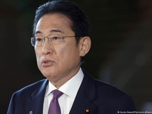 PM Jepang Rombak Kabinet karena Skandal Keuangan