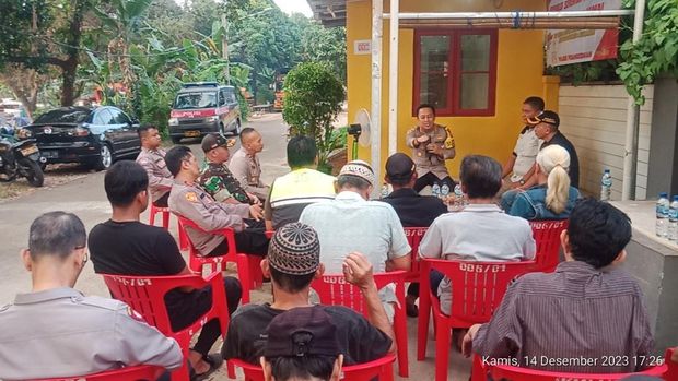 Polres Jaksel berharap Siskamling menjadi benteng dalam cegah tangkal gangguan kamtibmas.
