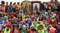 Our Lady of Guadalupe adalah santo pelindung Meksiko dan dihormati oleh jutaan umat Katolik Roma.  