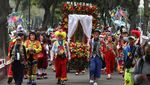 Potret Ratusan Badut Berziarah Keagamaan di Meksiko