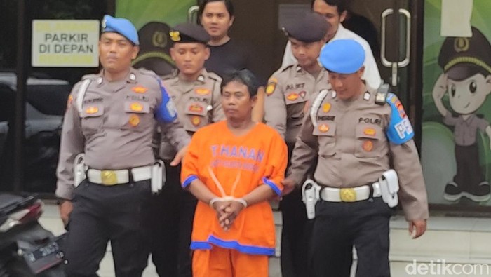 Riyadi, pembunuh istrinya Nur Azizah Sidoarjo