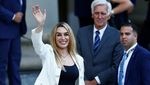 Sosok Mencuri Perhatian di Pelantikan Presiden Baru Argentina