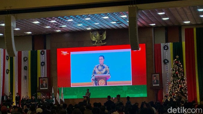 Anies Baswedan menghadirI acara refleksi menyambut Natal 2023 dan Tahun Baru 2024 di Gedung Nusantara IV Komplek DPR Senayan.