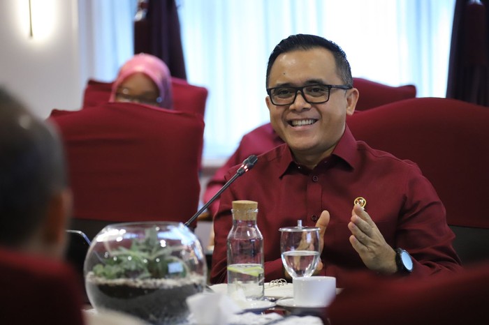 Azwar Anas