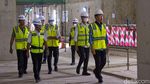 Berbatik & Berompi proyek, Jokowi Cek Proyek MRT Bundaran HI-Kota