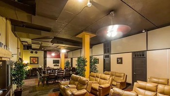 Terdapat beberapa ruang komunal di kompleks tersebut termasuk ruang bioskop Foto: Dailymail