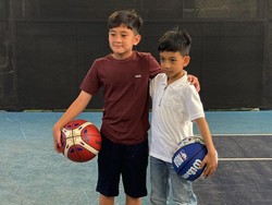7 Momen Cucu Presiden dan Rafathar Tanding Basket, Jan Ethes Bikin Kagum
