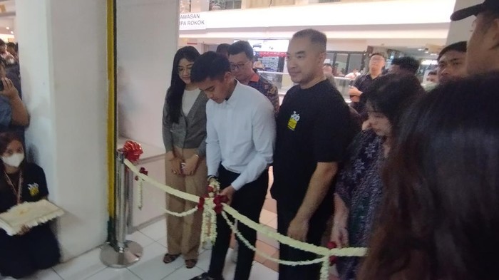 Kaesang Pangarep membuka bursa lapangan kerja