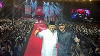 Kehadiran para alim ulama maupun tokoh masyarakat dikalangan paslon Capres-Cawapres harus bisa memberikan kesejukan, rasa aman, tentram, dan damai. Semua tokoh ulama yang ada di paslon Capres-Cawapres mereka memiliki kelebihannya masing-masing.