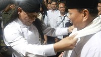 Ia mengatakan beberapa kali juga melihat Gus Miftah selalu memberikan pandangan-pandangan untuk para pendukung serta para ulama Capres-Cawapres agar menjaga situasi kondisi yang baik dan kondusif.