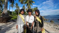 Sebagai informasi kemudahan komunikasi yang ada di Pulau Tolonuo tidak terlepas dari adanya infrastruktur telekomunikasi yang dibangun oleh pemerintah melalui BAKTI Kominfo. Kini BAKTI Kominfo telah berupaya untuk mengadakan pemerataan koneksi di Halmahera Utara, khususnya Tobelo dengan membangun BTS, dan pengadaan Akses Internet (AI).