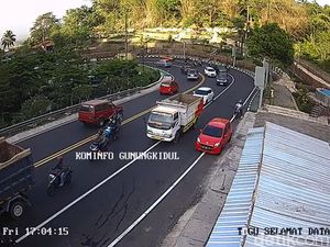 Pantauan Jalan Wonosari Sore Ini: Hormati Pengendara Lain Ya!