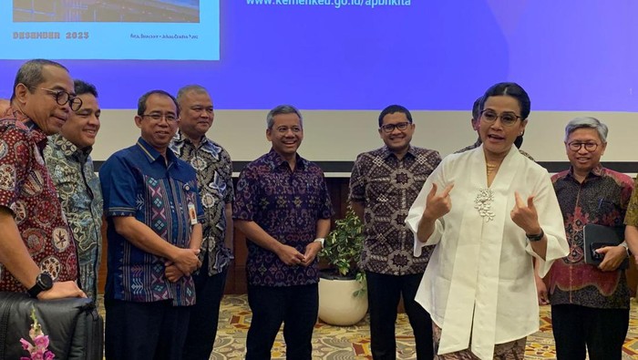Menkeu Sri Mulyani dan Eselon I Kemenkeu.