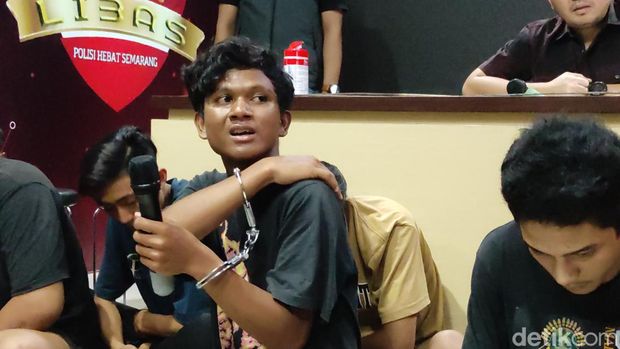 Pelaku kasus pengeroyokan hingga menyebabkan korban meninggal di Kota Semarang.