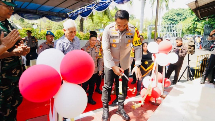 Polres Jabkar meresmikan kantor Polsubsektor di Tanjung Duren.