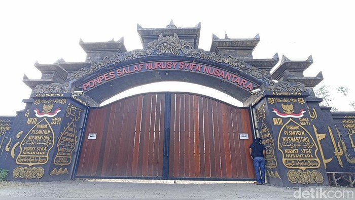 Pondok Gus Samsudin di Blitar