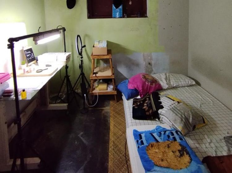 Before-After Proses Renovasi Kamar yang Berantakan Jadi Estetis
