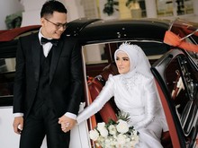 Nadya Mustika Bantah Rumah Tangga Retak Gegara Foto Nikahan Hilang di IG