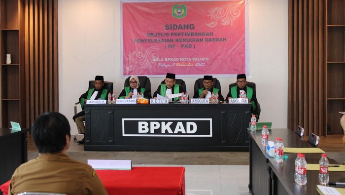 Sidang Majelis Pertimbangan Penyelesaian Kerugian Daerah (MPPKD) terhadap 2 ASN Pemkot Palopo, Sulsel.