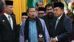 Tokoh Perdamaian Aceh Hadiri Pengukuhan Wali Nanggroe
