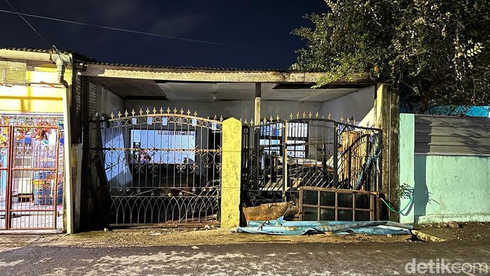 Rumah Achmadi, lokasi pembunuhan sekeluarga pada tahun 1995 di Karunrung, Jalan Karunrung, Makassar.
