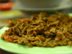 6 Wisata Kuliner Khas Blitar, Nikmatnya Soto Daging hingga Es Pleret