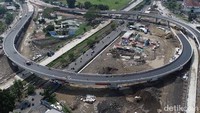 Sistem buka tutup akan diterapkan karena masih ada pekerjaan minor yang dilaksanakan pada malam hari, seperti pemasangan ornamen dan instalasi pagar.
