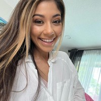 Wanita yang dikenal sebagai Xxlayna Marie mengungkap kisah hidupnya yang berubah drastis. Dulu pernah bekerja sebagai pegawai KFC, kini ia bisa jadi seorang miliuner di usia muda. Foto: Instagram Xxlayna Marie