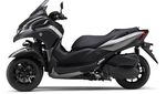 Potret Yamaha Tricity 300 Terbaru, Skutik Gambot dengan Tiga Roda