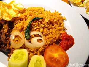 Ajib! Ada Nasi Kebuli dan Biryani khas Timur Tengah di Kota Tua