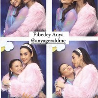 Di pesta ulang tahunnya itu juga terdapat photobooth. Terlihat Rossa berpose bersama Anya. Keduanya tampak begitu dekat. Foto: Instagram/@anyageraldine