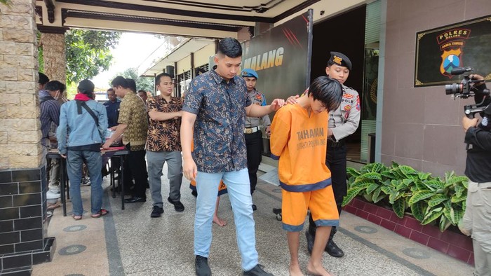 AP, suami asal Blitar jual istri di MiChat di Malang saat ditangkap
