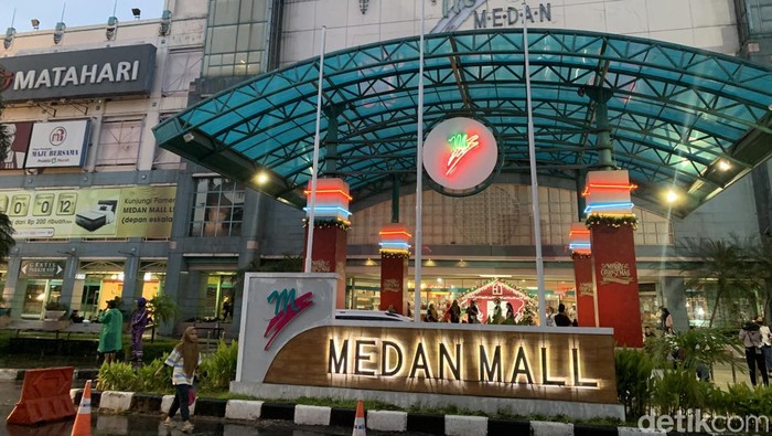 Bangunan Medan Mal, salah satu mal tertua di Medan. (Kartika Sari/detikSumut)