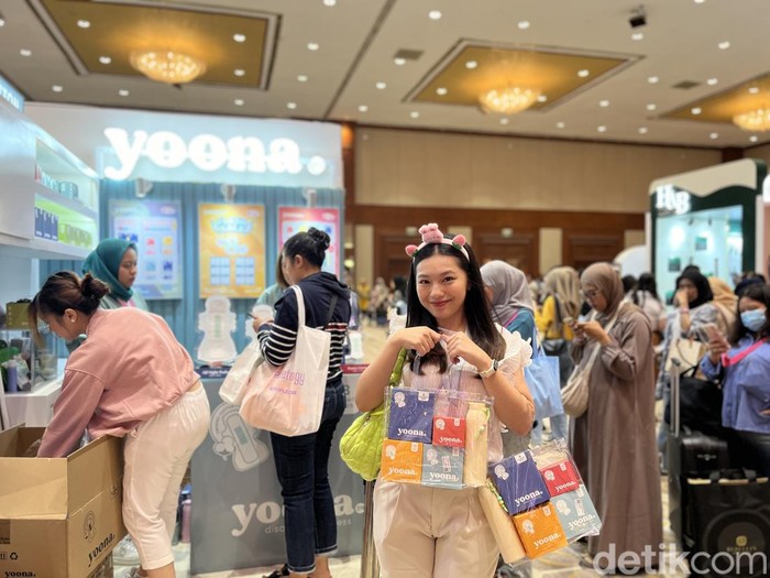 Brand yang memberikan produk gratis selama acara Jakarta X Beauty 2023 di JCC.