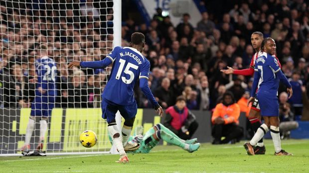 Soccer Football - Premier League - Chelsea v Sheffield United - Stamford Bridge, London, Britain - December 16, 2023 Chelsea's Nicolas Jackson scores their second goal REUTERS/David Klein NO USE WITH UNAUTHORIZED AUDIO, VIDEO, DATA, FIXTURE LISTS, CLUB/LEAGUE LOGOS OR 'LIVE' SERVICES. ONLINE IN-MATCH USE LIMITED TO 45 IMAGES, NO VIDEO EMULATION. NO USE IN BETTING, GAMES OR SINGLE CLUB/LEAGUE/PLAYER PUBLICATIONS.