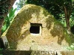 Misteri Makhluk Pendek Berkaki Terbalik Penghuni Gua Umang Deli Serdang